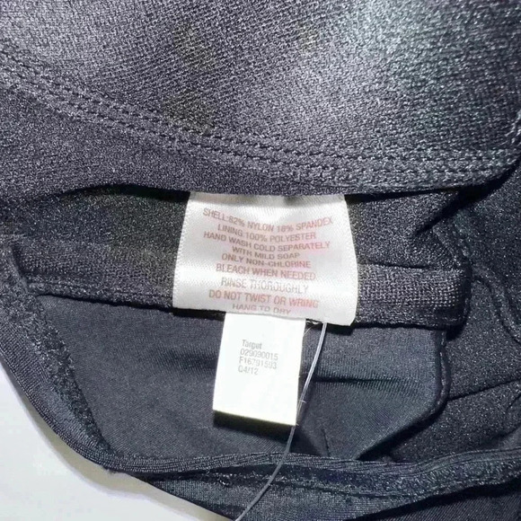 NWT! Liz Lange Maternity Black Swimsuit for Woman Size S - Picture 8 of 10